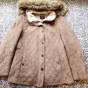 Gallery Light Brown Camel Faux Fur Trim Hooded Quilted Coat, Size Small, GUC